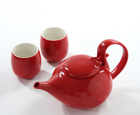 "Red Dragonfly" New Bone China, Red Teapot with 4 Tea Cups (925 ml / 31.3 oz)