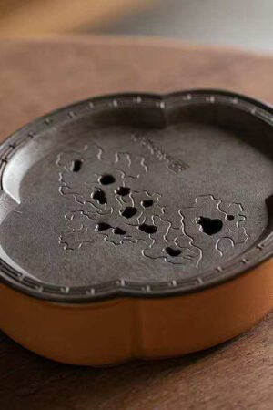 Ceramic Tea Boat / Tea Tray - Metal Lid, Drainage Function